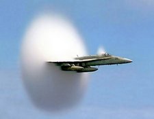 0701091140 M shockwave f18 3